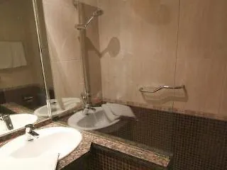 El Pekinaire 4* カレーリャ